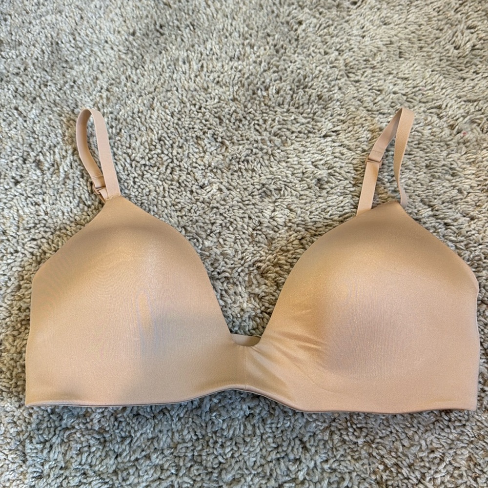 Skims wireless bra